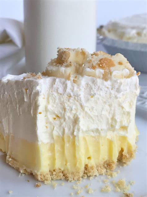 {no bake, creamy} Triple Layer Banana Pudding Cheesecake Pie - Together ...