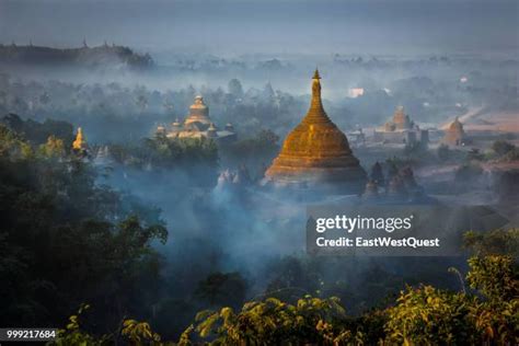 1,256 Mrauk U Stock Photos, High-Res Pictures, and Images - Getty Images