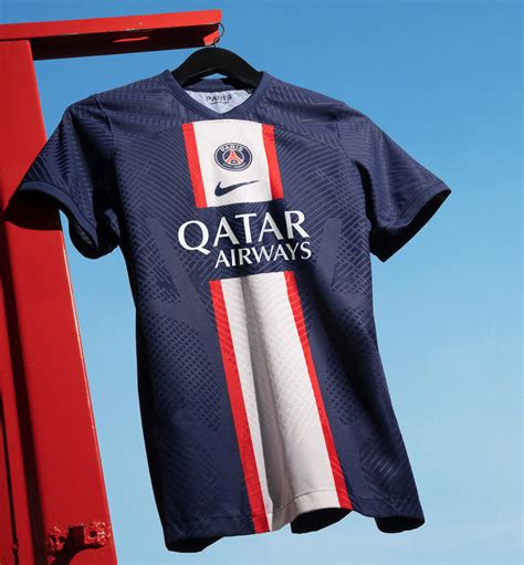 The Center Circle – A SoccerPro Soccer Fan Blog – Nike Reveals 22/23 Home Jersey for PSG