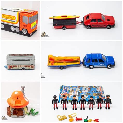 FEATURED VINTAGE TOYS & COLLECTIBLES