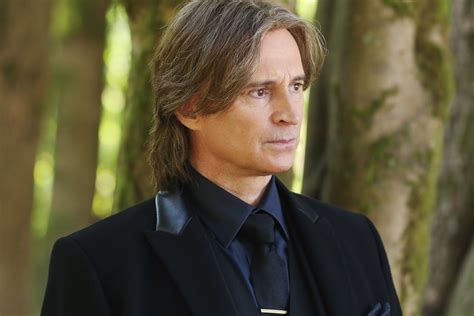 Once Upon a Time Season 6 Spoilers: Rumple and Belle Have an Unexpected ...