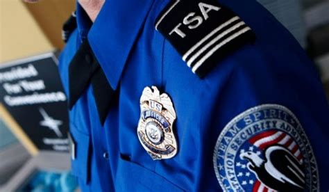 LAX TSA officer shames my 15-year-old daughter for her outfit - Boing Boing