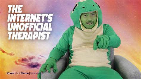 Meet Therapy Gecko, the Internet’s Unofficial Therapist - YouTube