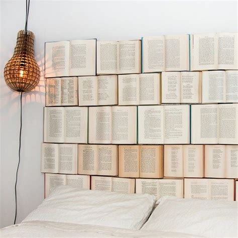 20 DIY Vintage Book Walls To Decorate Your Home