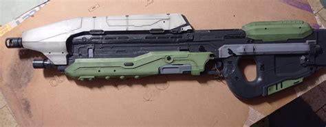 Halo 5 Guardians MA5D Massive 100 cm Assault Rifle Replica Prop 1:1 ...