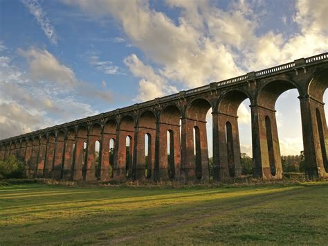 Ouse Valley Viaduct at sunset | Valle, Del valle, Sunset