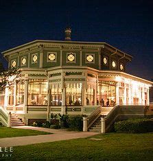 galveston wedding venues- on the beach - Maurine Kohl