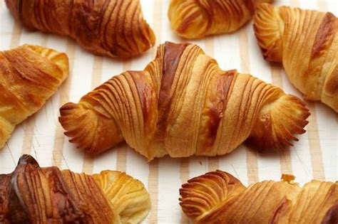 What's the Best Croissant in Paris? We Polled Some Expats | Dough ...