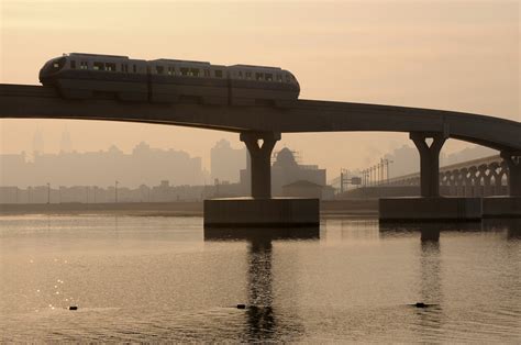 Palm Jumeirah Monorail (2) | Palm Jumeirah | Pictures | United Arab ...