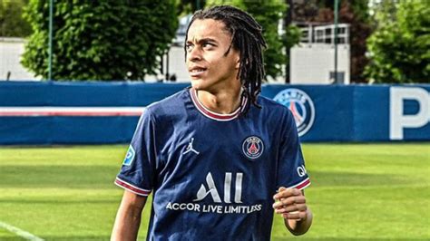 Kylian Mbappe’s 15-year-old brother Ethan trains with PSG first team ...