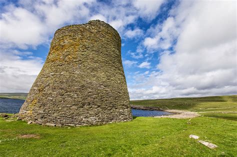 Mousa Broch The Shetlands Scotland - Britain All Over Travel Guide