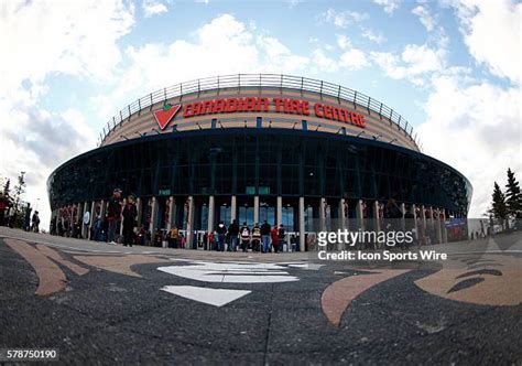 44,614 Ottawa Senators Arena Stock Photos, High-Res Pictures, and ...