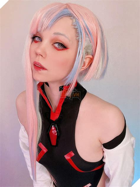 Fan phát sốt với loạt ảnh cosplay Lucy Cyberpunk Edgerunners cực kỳ xinh đẹp!