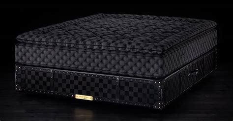 Drake has a mattress worth $395,000 and it's the most extravagant thing ever