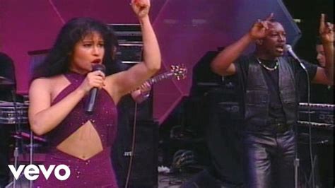 "La Carcacha" | What Was Selena’s Last Performance Before Her Death ...