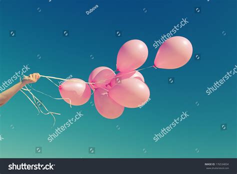 11,703 Hand Sky Balloons Clouds Images, Stock Photos & Vectors | Shutterstock