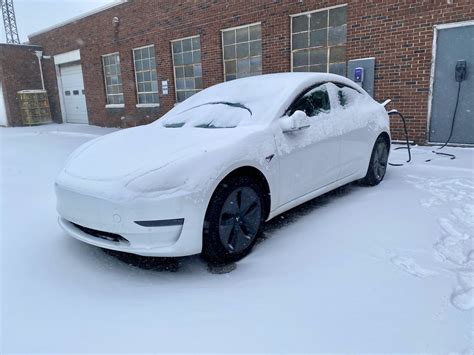 Tesla Model 3 cold weather range test: Christmas 2020 - EV Pulse