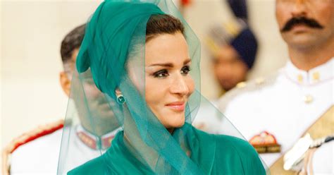 Pictures: HH Sheikha Moza bint Nasser's International Best-Dressed Style and Her Unrivaled ...