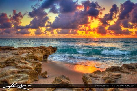 Beach Sunrise Colors at Jupiter Florida