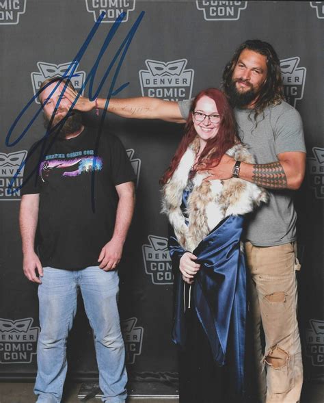 This Couple Took The Perfect Picture With Jason Momoa And Its Hilarious AF