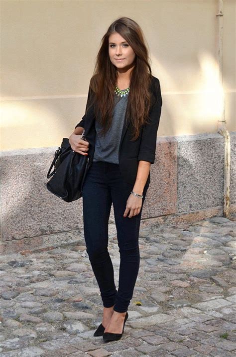 Simple And Perfect Interview Outfit Ideas (6) | Simple work outfits, Interview outfits women ...