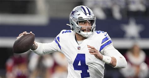 Dak Prescott Touted by Cowboys Twitter for 'Carrying' Team in Win vs. Eagles | News, Scores ...