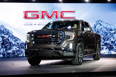 General Motors gears up to 'electrify' GMC pickup trucks : electricvehicles