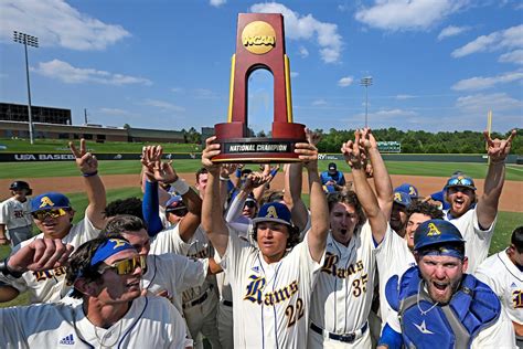 2023 DII baseball championship: day one recap | NCAA.com