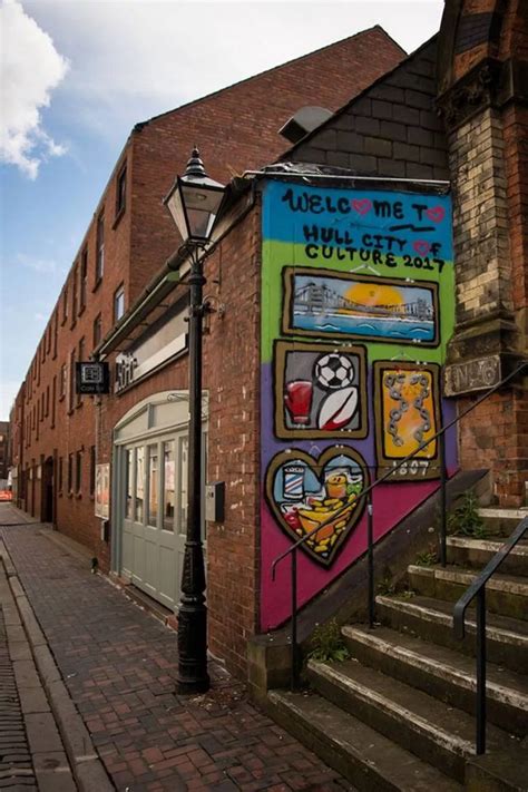 You can see what inspired Banksy! Photos show Hull's amazing street art ...