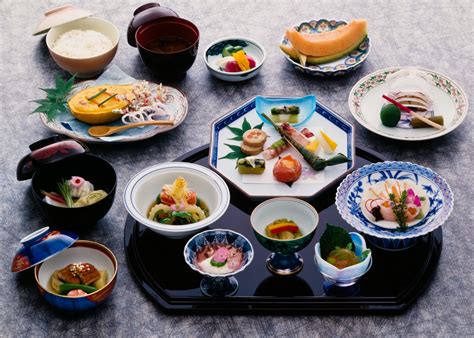 The Significance of Five methods(Go-Ho), in Japanese Cooking