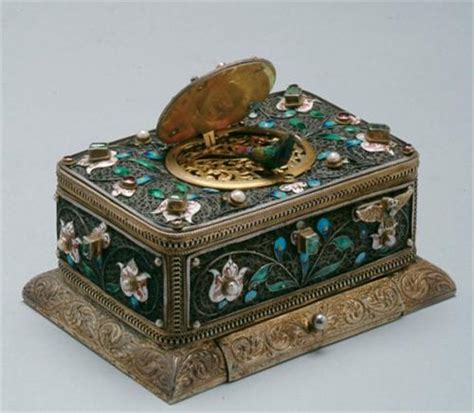 Austro-Hungarian Silver-Gilt 'Singing Bird' Music Box the hinged cover opens to reveal a pierced gil