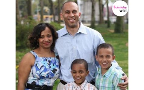 Hakeem Jeffries Wife, Children, Ethnicity, Parents, Wiki, Biography, Age, Net Worth