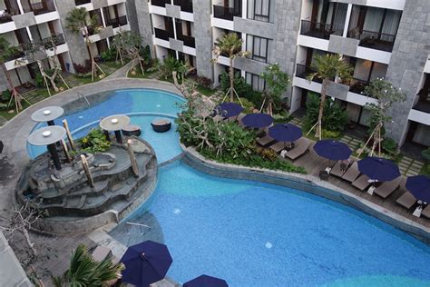 Checking Out Courtyard by Marriott Bali Seminyak — SuperFineFeline™