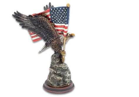 American Flag Eagle Statue - Hero Outdoors