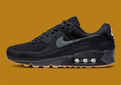 Nike Air Max 90 "Black/Gum" FV0387-001 Release Date | Sneaker News