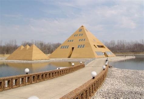 The 10 Most Interesting Pyramid Shaped Buildings - Neatorama