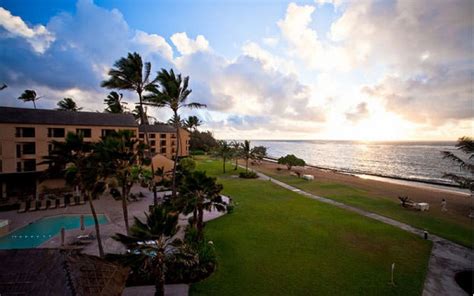 Kauai Sands Hotel Kapaa- Romantic Honeymoon Packages in Kauai Sands Hotel Kapaa