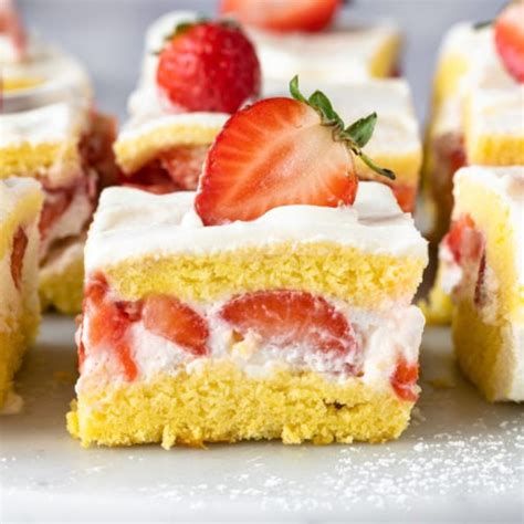 Three Ingredient Sponge Cake - Kirbie's Cravings