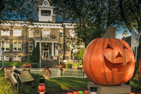 Halloweentown Is Real, and You Can Visit Just in Time for the Spooky ...