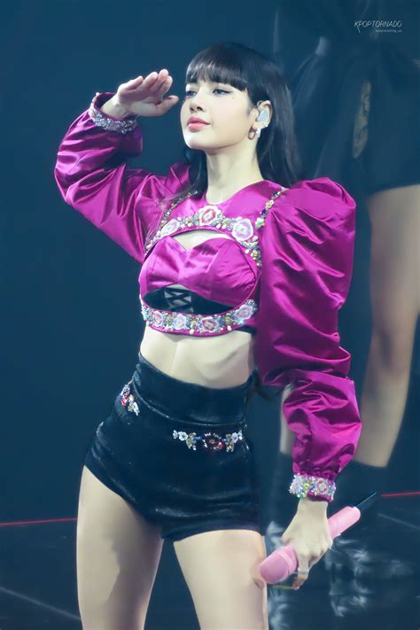 221103 BLACKPINK Lisa - 'BORN PINK' Concert in Atlanta Day 2 | kpopping