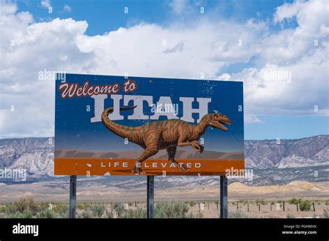 DINOSAUR, UT - JUNE 22, 2018: Welcome to Utah state border sign along ...