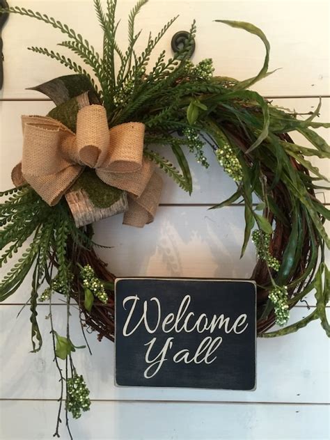 Items similar to Welcome Y'all wreath, wood signs, distressed sign, farmhouse wreath, rustic ...