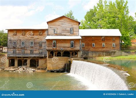 Beautiful Rustic Farm House With Water Fall Stock Photo - Image: 41025426