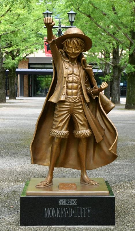 one piece monkey d luffy bronze statue