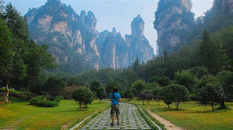 Adventures at Zhangjiajie National Forest Park (aka "Avatar Mountains") in China : r/travel