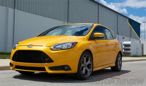 2014 Ford Focus ST Review - 26 - Motor Review