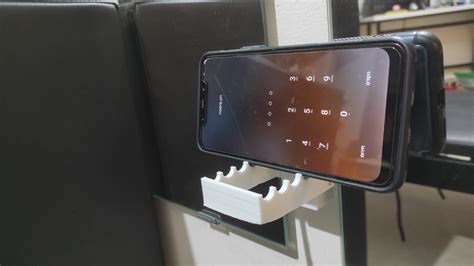 wall mounted foldable phone mount por ofer k | Descargar modelo STL gratuito | Printables.com