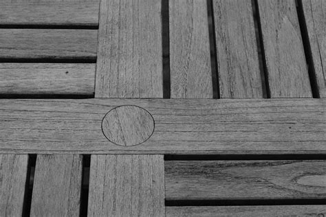 Table top | Bold lines and a circle in the top of a teak gar… | Flickr