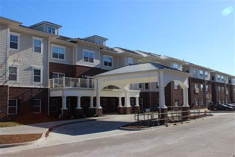 Dearborn Town Center Senior - Apartments in Dearborn, MI | Apartments.com