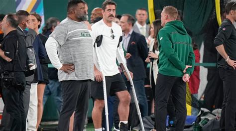 Jets Declined Insurance on Aaron Rodgers Before Achilles Injury, per ...